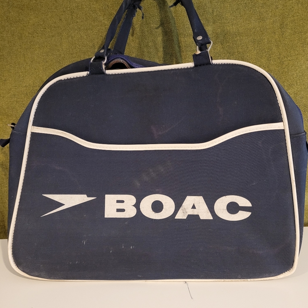 Vintage BOAC flight bag